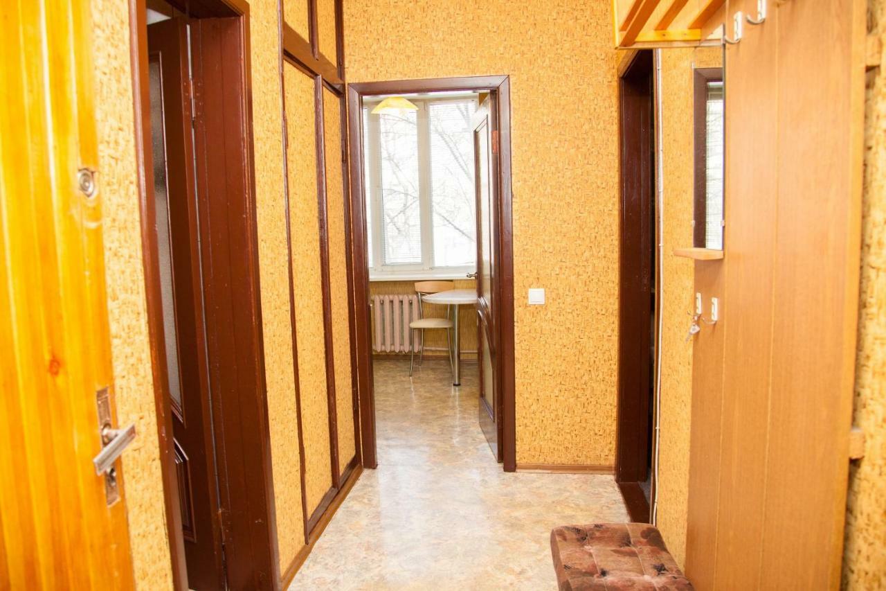 Semi-Luxury Apt On 82 Nezalezhnoi Ukrаiny Street Near Intourist Hotel Zaporizhia Екстериор снимка